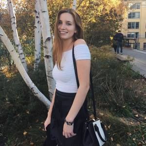 Meet your Posher, Helena